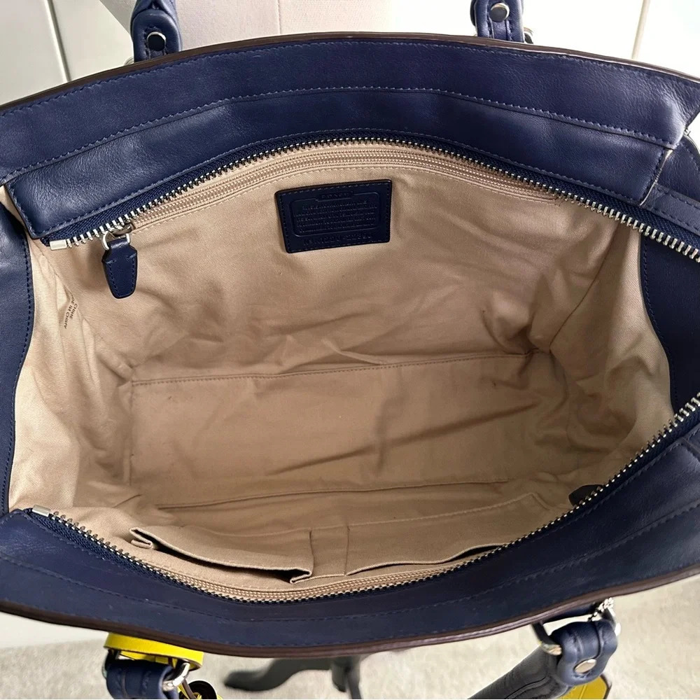 COACH Y2K Legacy Carryall Tote Navy Blue Citrine Perforated Shoulder Bag 22390 - Picture 9 of 15